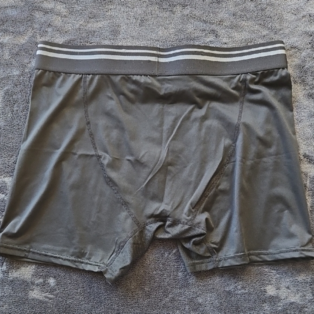 Everlast Black Boxer Briefs with Snug Fit and Soft Material - Picture 3 of 3